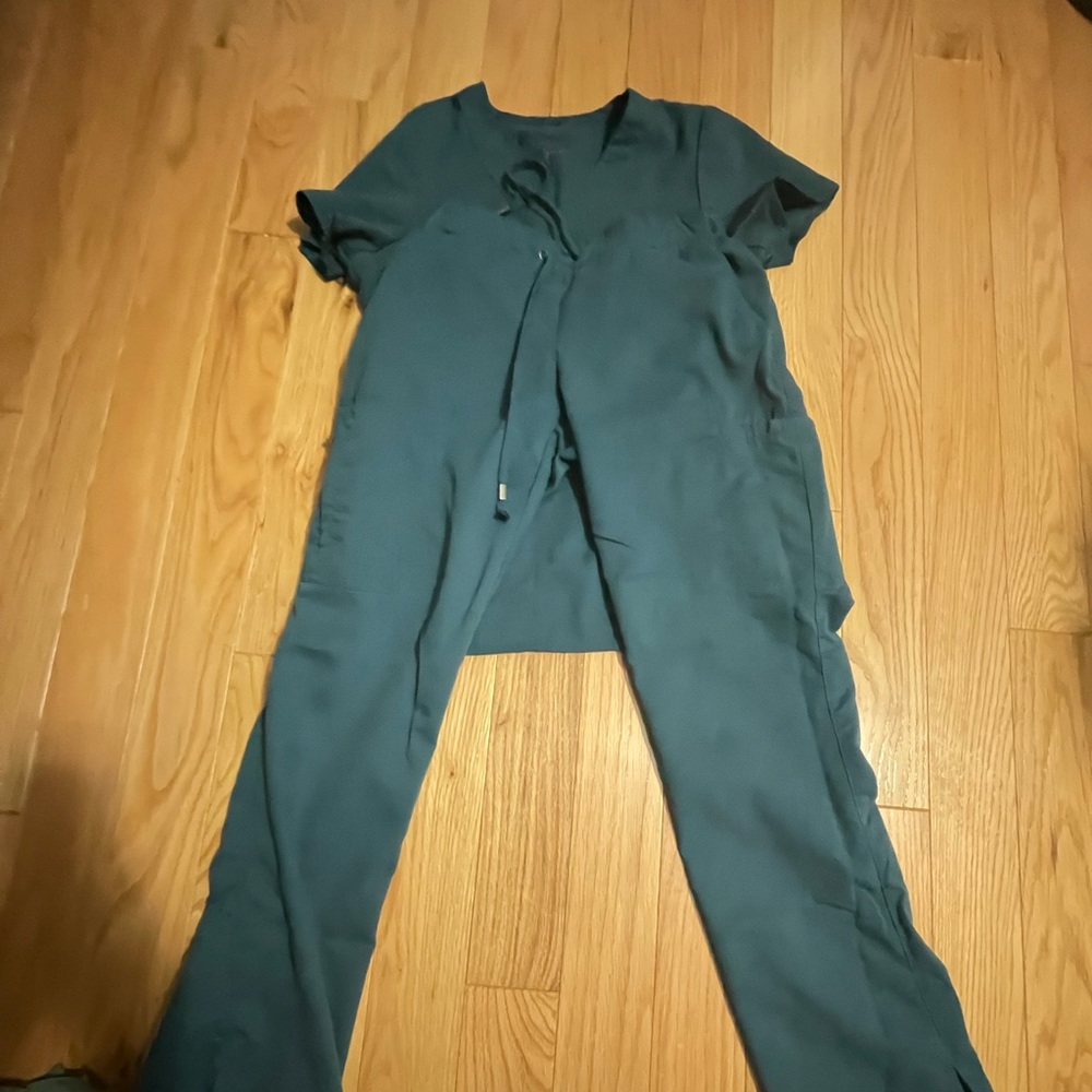 Greys Anatomy. Color BAHAMA (Blue). Top XS. Bottoms XSP.